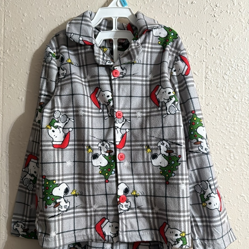 Pajama Set - Picture 4 of 9